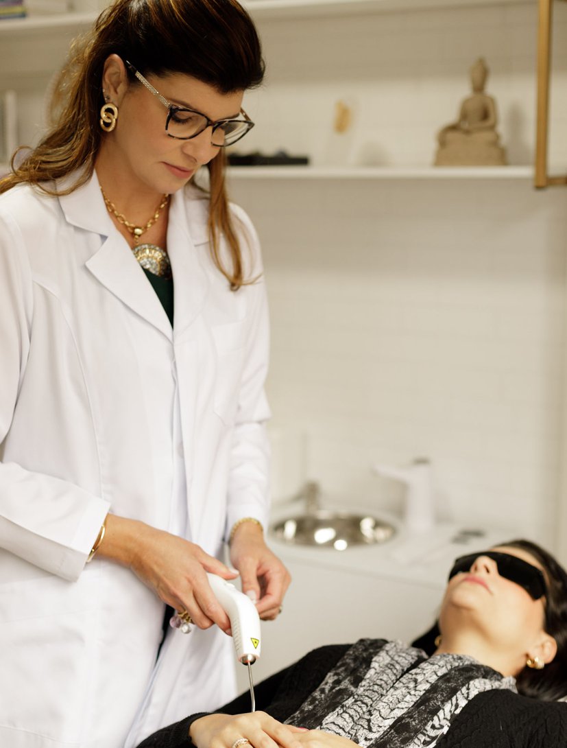 Laser Acupuntura em Curitiba. Tratamento de acupuntura sem agulha